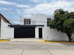 Casa en Brisas, Temixco.