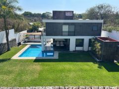 Casa en Fraccionamiento y Club de Golf Santa Fe, Xochitepec.